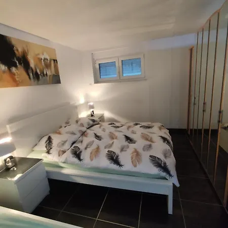 Lovely Cozy In Luxembourg 아파트